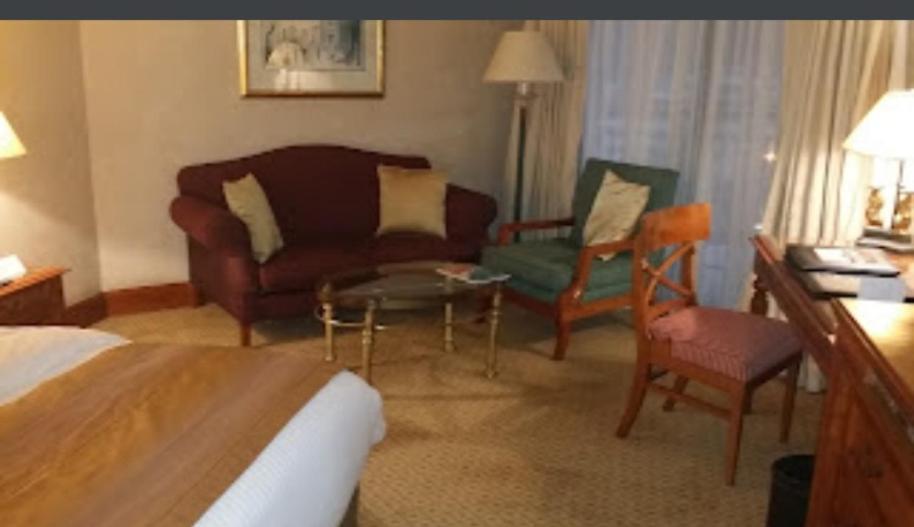 Family Suites: Comfort In Nasr Apartment
